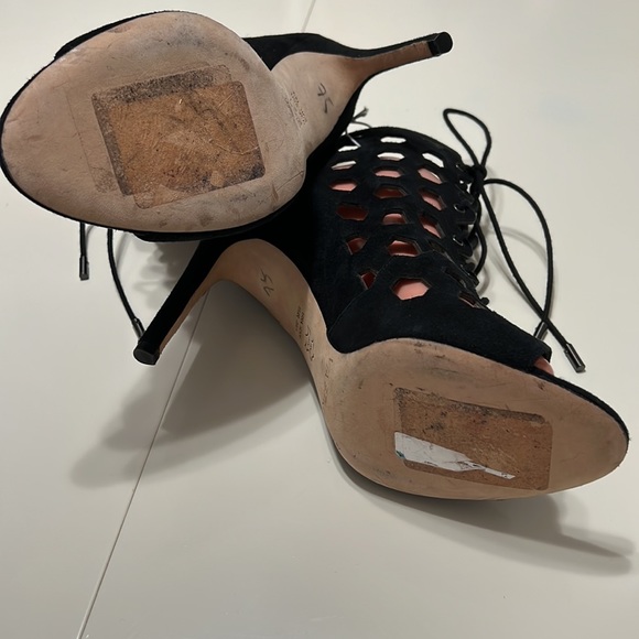New Via Spiga Cage Black Suede Heels Size 8.5 - Picture 10 of 15